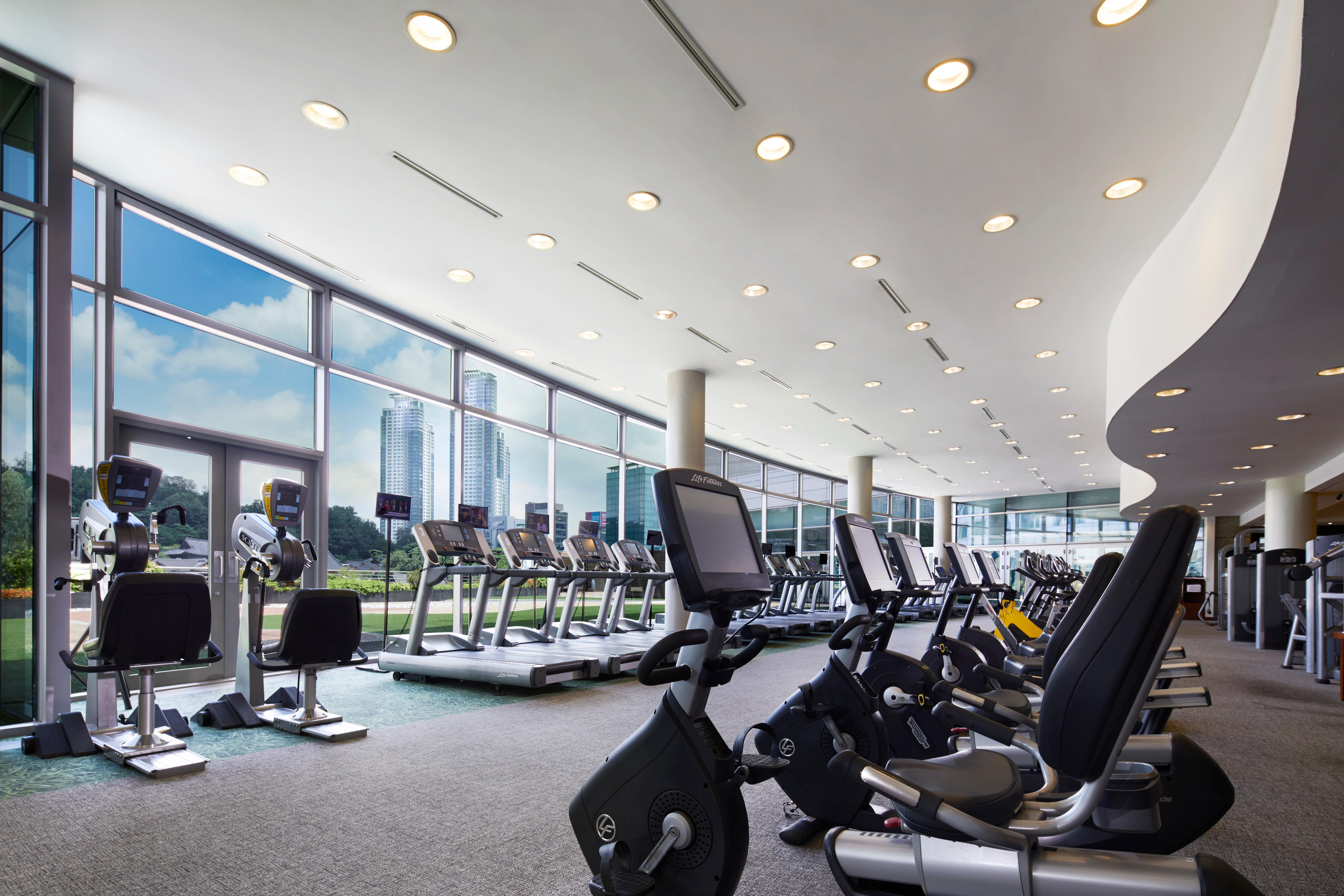 Intercontinental Seoul Coex, An Ihg Hotel Exteriör bild The gym at the Ritz-Carlton, Singapore